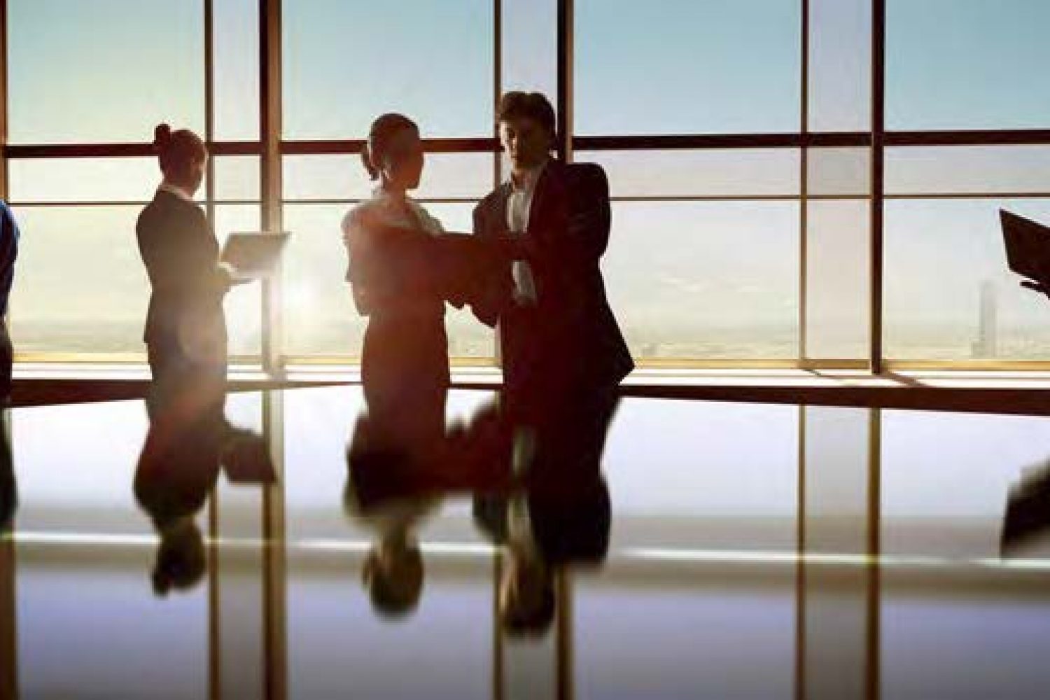 Four Ways the Super Rich Manage their WEalth